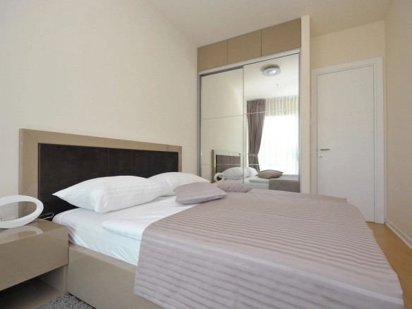 Trosoban stan 89 m² – Centar, Budva — fotografija 13