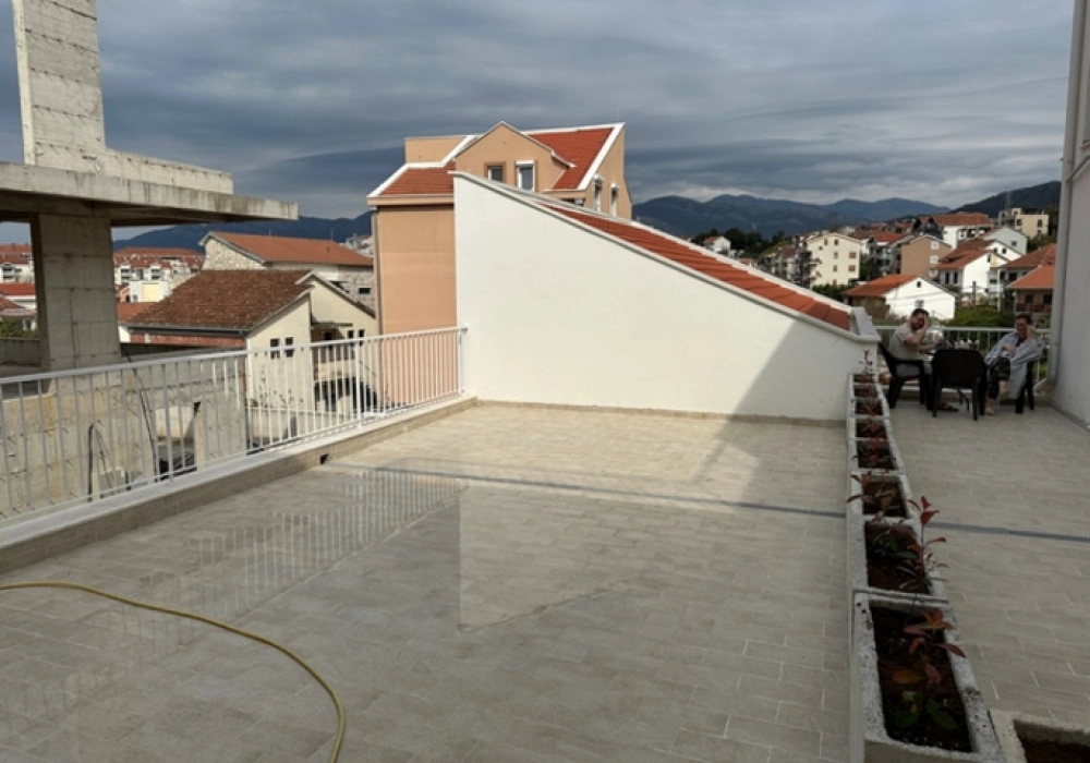 Trosoban-stan-u-novogradnji-Donja-Lastva-Tivat-9 Trosoban stan 70 m² – Donja Lastva, Tivat — fotografija 10