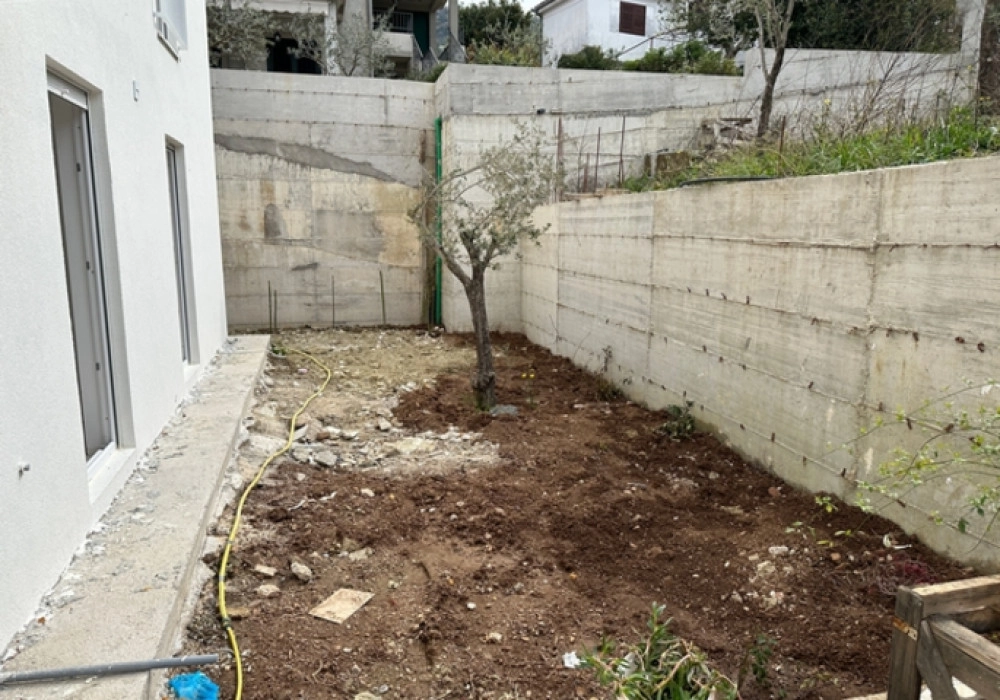 Trosoban-stan-u-novogradnji-Donja-Lastva-Tivat-11 Trosoban stan 70 m² – Donja Lastva, Tivat — fotografija 12