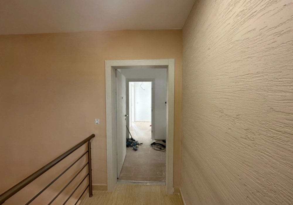 Cetvorosoban-stan-u-Donjoj-Lastvi-Tivat-1 Četvorosoban stan 126 m² – Donja Lastva, Tivat — fotografija 2