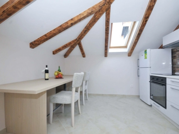 Četvorosoban stan 137 m² – Bečići, Budva — fotografija 6