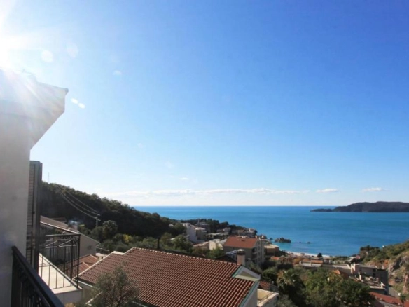 Dvosoban stan 110 m² – Pržno, Budva — fotografija 12