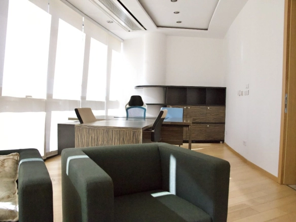 Izdavanje: Poslovni prostor 191 m² – Kruševac, Podgorica — fotografija 10