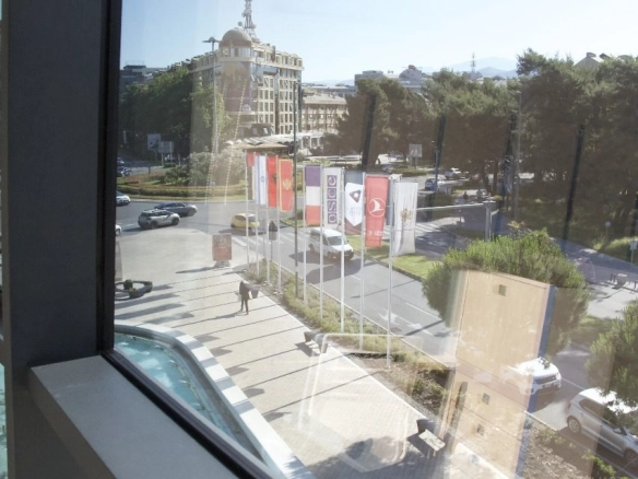 Izdavanje: Poslovni prostor 191 m² – Kruševac, Podgorica — fotografija 14