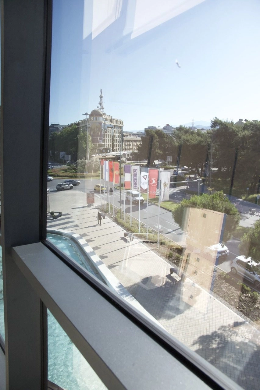 Namjesten-poslovni-prostor-u-Krusevcu-Podgorica-13 Izdavanje: Poslovni prostor 191 m² – Kruševac, Podgorica — fotografija 14