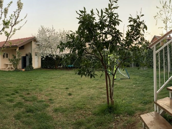 Izdavanje: Kuća 240 m² – Donja Gorica, Podgorica — fotografija 5