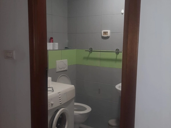 Namještena garsonjera u City kvartu, Podgorica — fotografija 4