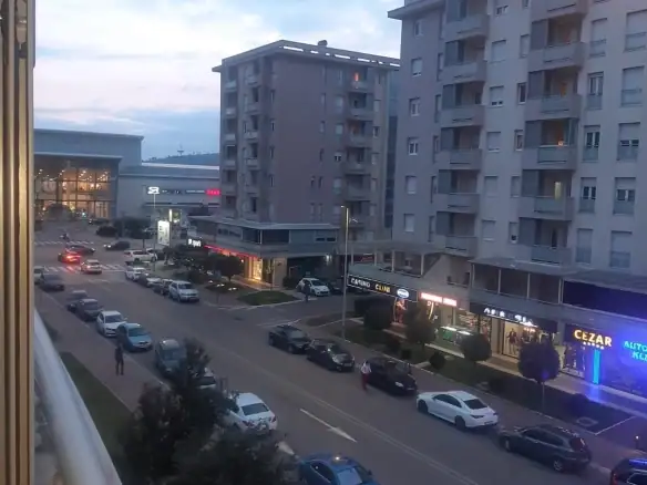 Namještena garsonjera u City kvartu, Podgorica — fotografija 8