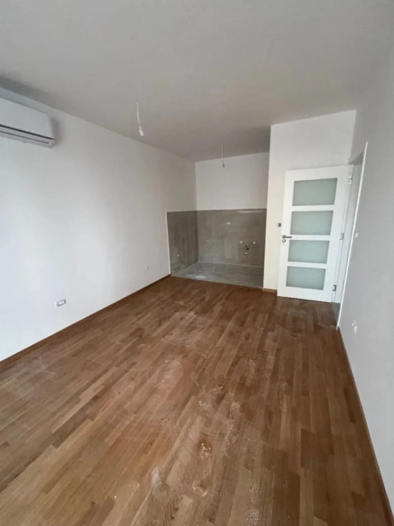 Jednosoban-stan-u-novogradnji-Zabjelo-Podgorica-1 Jednosoban stan 45 m² – Zabjelo, Podgorica — fotografija 2
