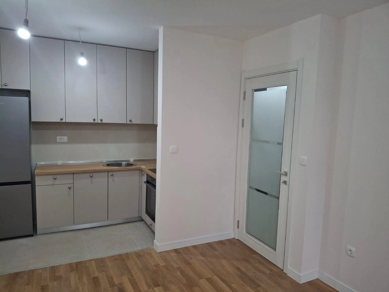Jednosoban-stan-u-Pobrezju-Podgorica-3 Izdavanje: Jednosoban stan 40 m² – Pobrežje, Podgorica — fotografija 4