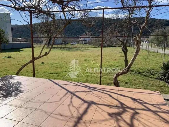 Kuća sa pogledom na planine, Dobra Voda, Bar — fotografija 7