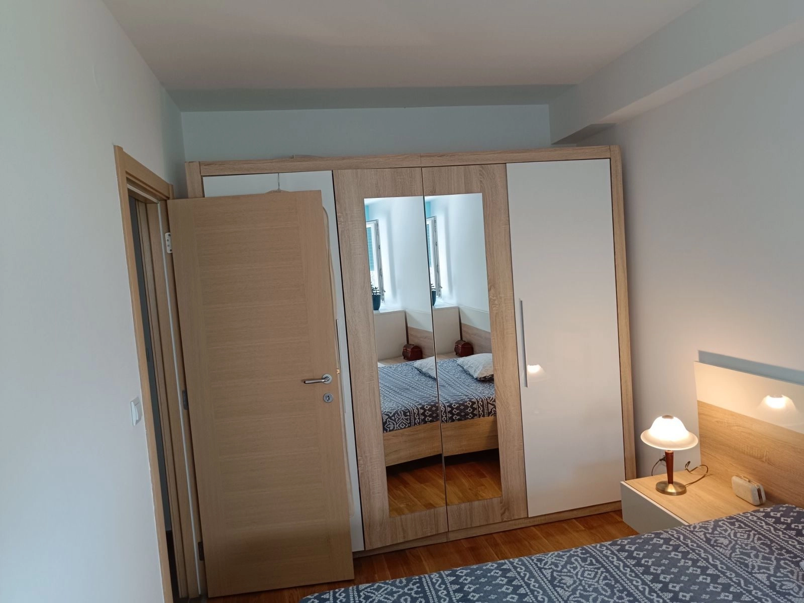 Dvosoban-stan-sa-pogledom-na-more-u-Mazini-Tivat-10 Dvosoban stan 81 m² – Mažina, Tivat — fotografija 11