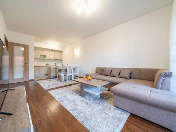 Izdavanje: Dvosoban stan 70 m² – Master kvart, Podgorica — fotografija 15