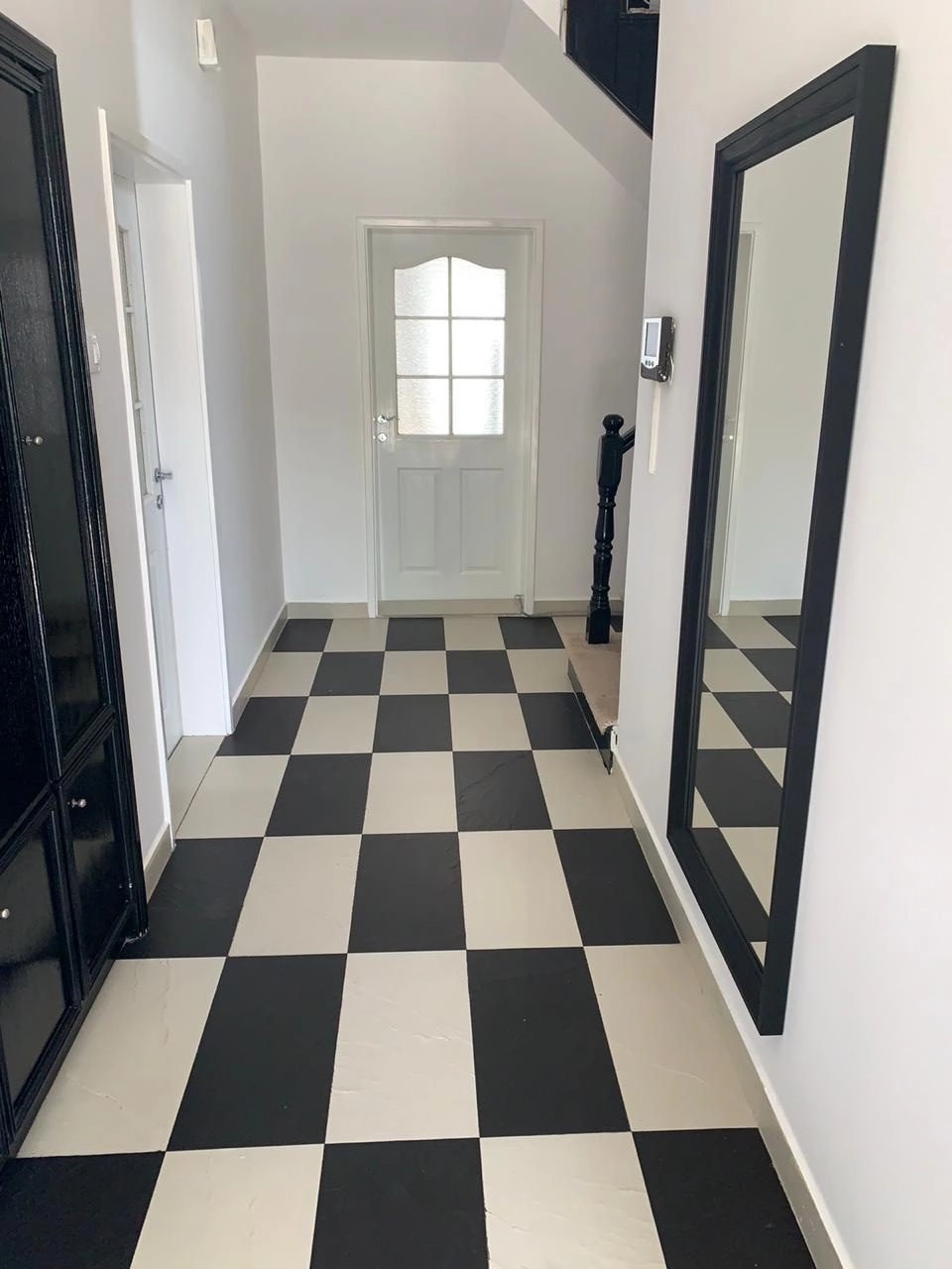 Kuca-za-izdavanje-u-Zagoricu-Podgorica-2 Izdavanje: Kuća 250 m² – Zagorič, Podgorica — fotografija 3