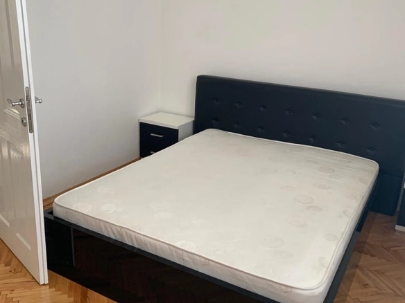 Izdavanje: Kuća 250 m² – Zagorič, Podgorica — fotografija 5