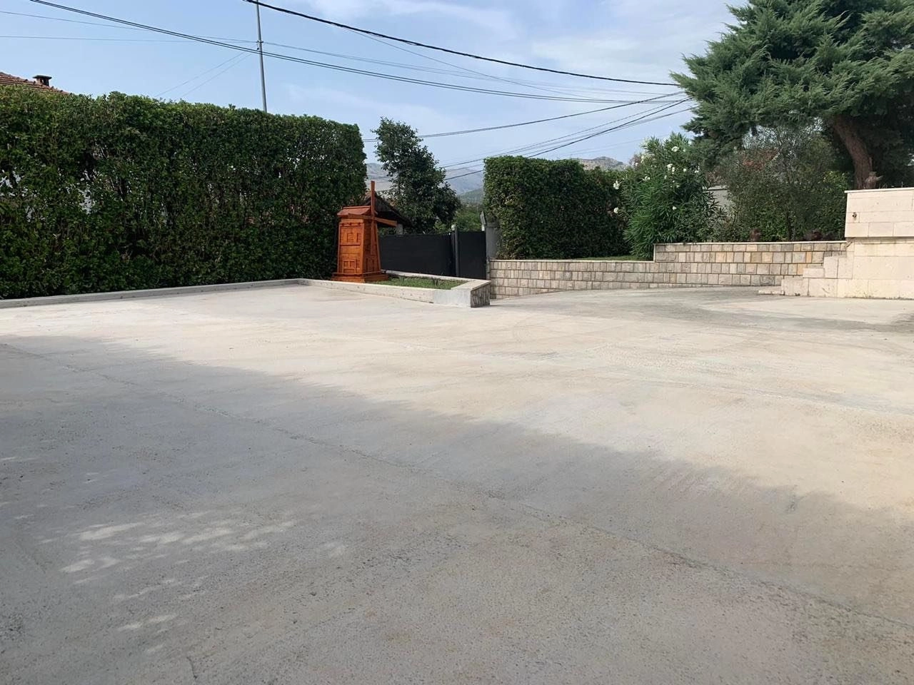 Kuca-za-izdavanje-u-Zagoricu-Podgorica-10 Izdavanje: Kuća 250 m² – Zagorič, Podgorica — fotografija 11