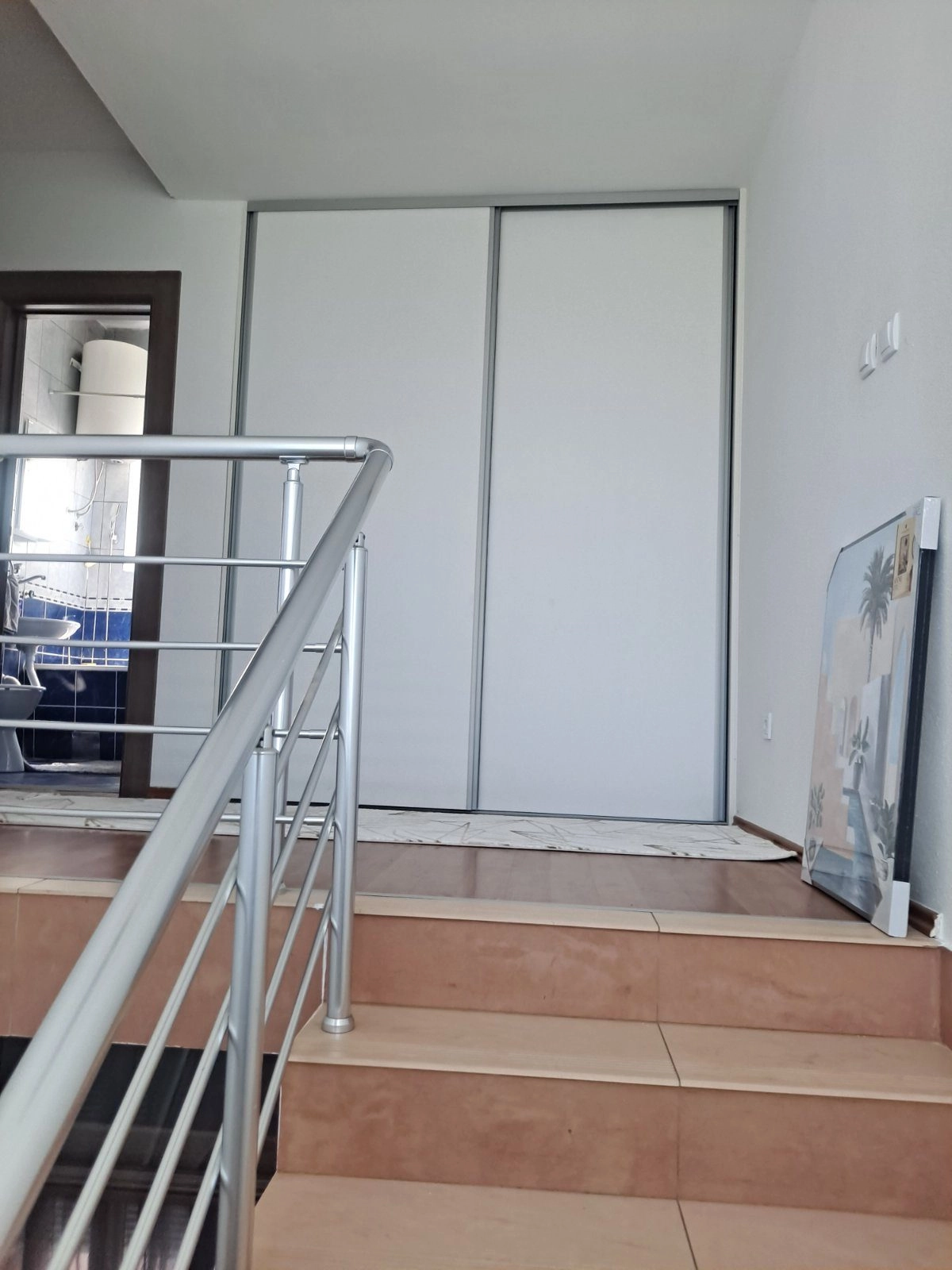 Trosoban-stan-Stari-aerodrom-Podgorica-7 Izdavanje: Trosoban stan 130 m² – Stari aerodrom, Podgorica — fotografija 8