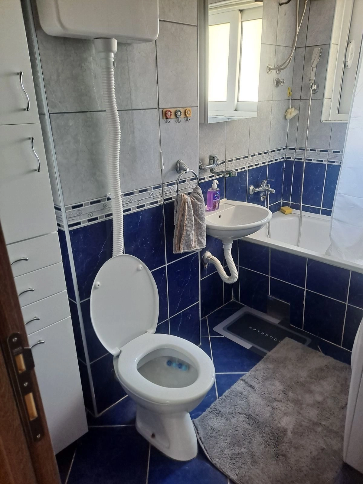 Trosoban-stan-Stari-aerodrom-Podgorica-9 Izdavanje: Trosoban stan 130 m² – Stari aerodrom, Podgorica — fotografija 10