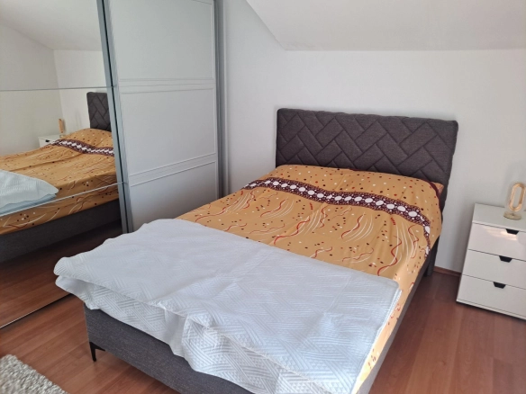 Izdavanje: Trosoban stan 130 m² – Stari aerodrom, Podgorica — fotografija 15