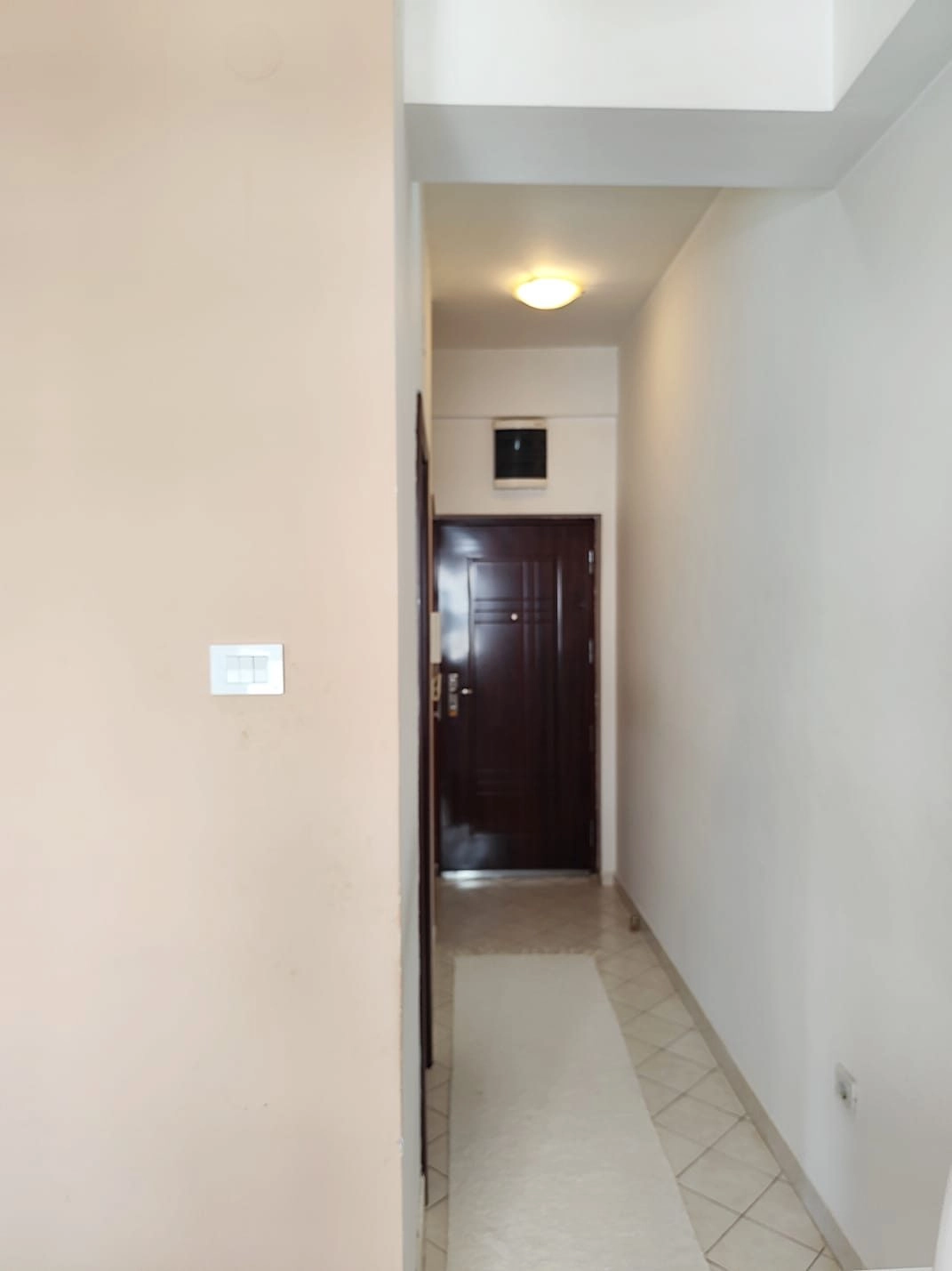 Garsonjera-23-m²-u-naselju-Preko-Morace-Podgorica-4 Garsonjera 23 m² u naselju Preko Morače, Podgorica — fotografija 5