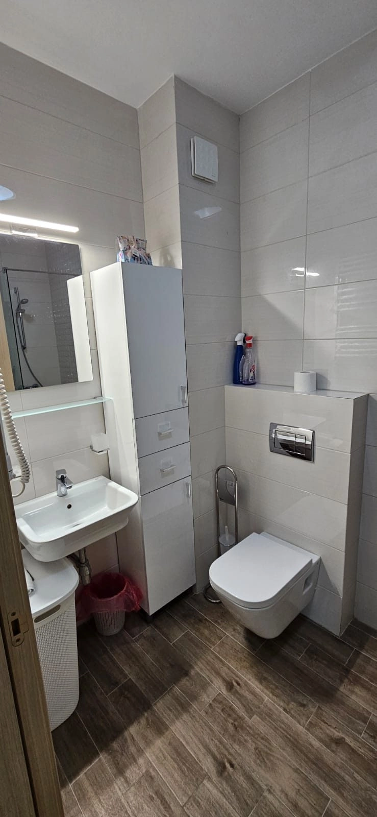 Jednosoban-namjesten-stan-u-City-kvartu-Podgorica-4 Namješten jednosoban stan u City kvartu, Podgorica — fotografija 5