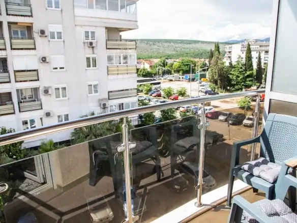 Jednosoban stan u Bloku 9, Podgorica — fotografija 3