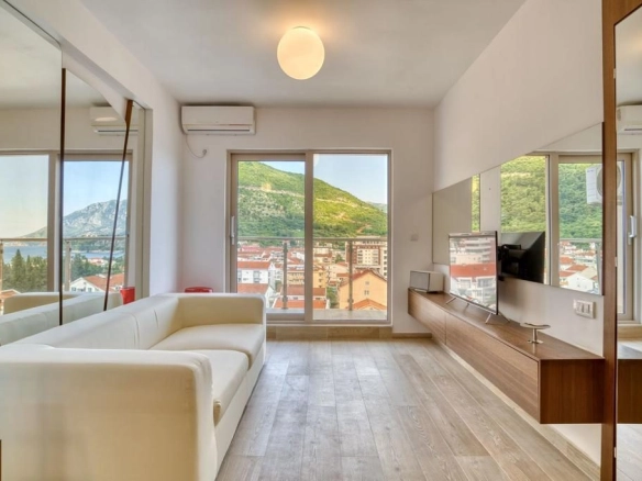 Garsonjera 33 m² – Centar, Budva — fotografija 4