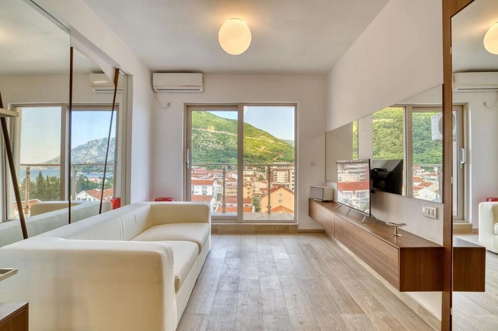 Namjestena-garsonjera-u-Centru-Budva-3 Garsonjera 33 m² – Centar, Budva — fotografija 4