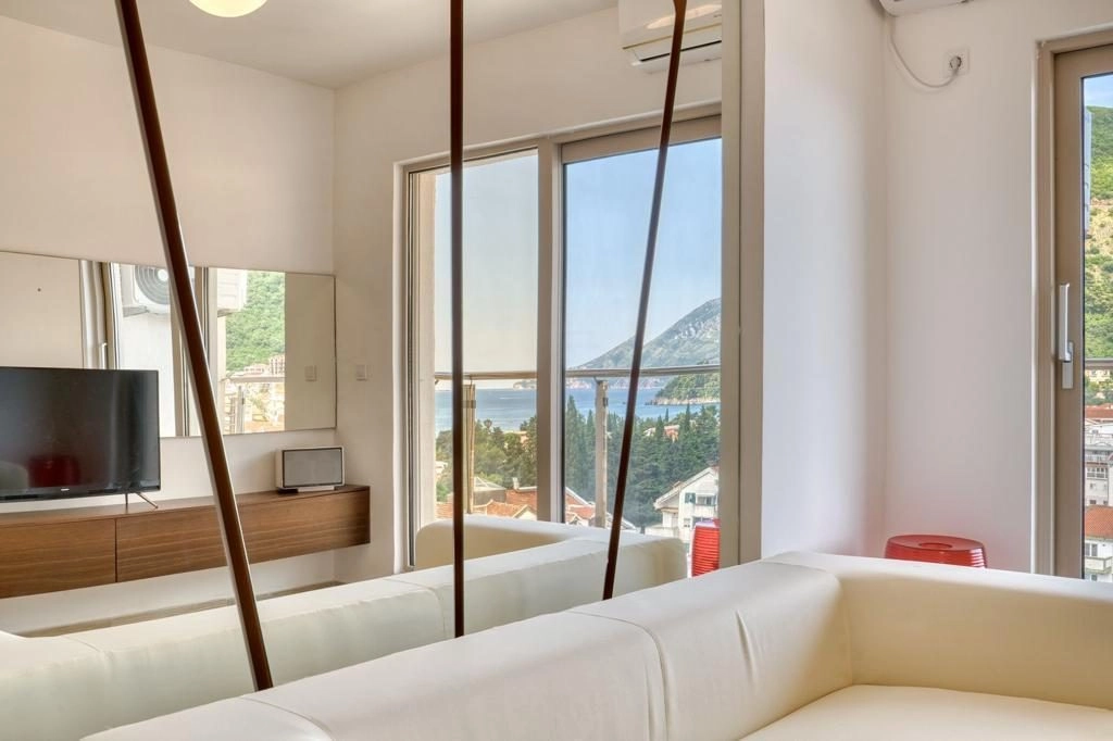 Namjestena-garsonjera-u-Centru-Budva-7 Garsonjera 33 m² – Centar, Budva — fotografija 8