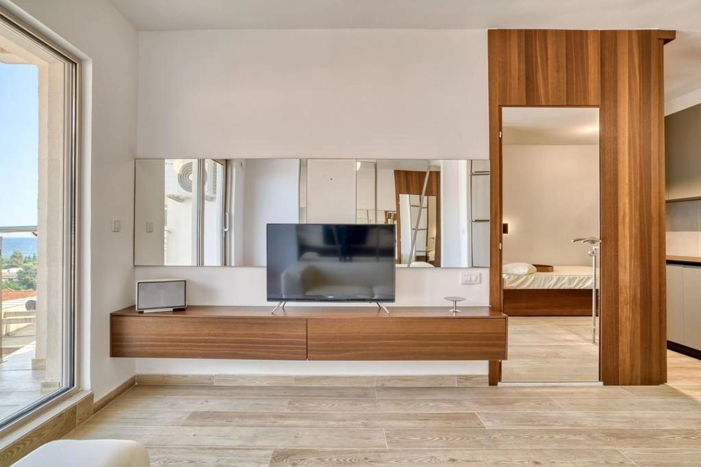 Namjestena-garsonjera-u-Centru-Budva-9 Garsonjera 33 m² – Centar, Budva — fotografija 10