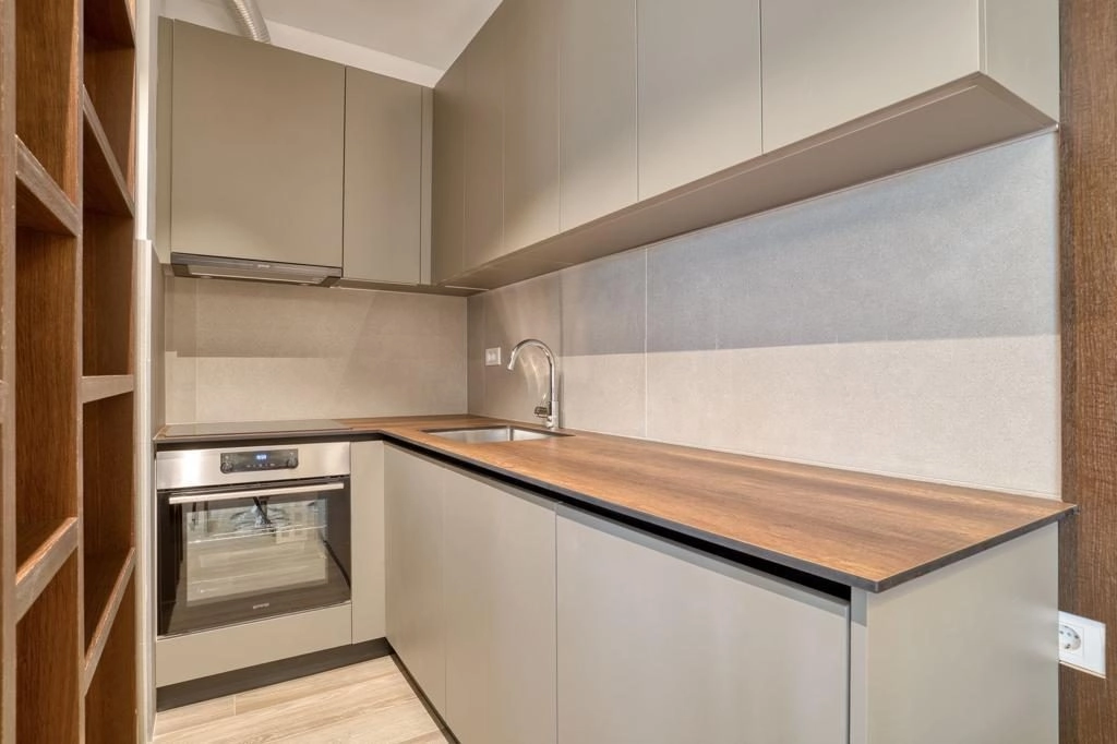 Namjestena-garsonjera-u-Centru-Budva-13 Garsonjera 33 m² – Centar, Budva — fotografija 14