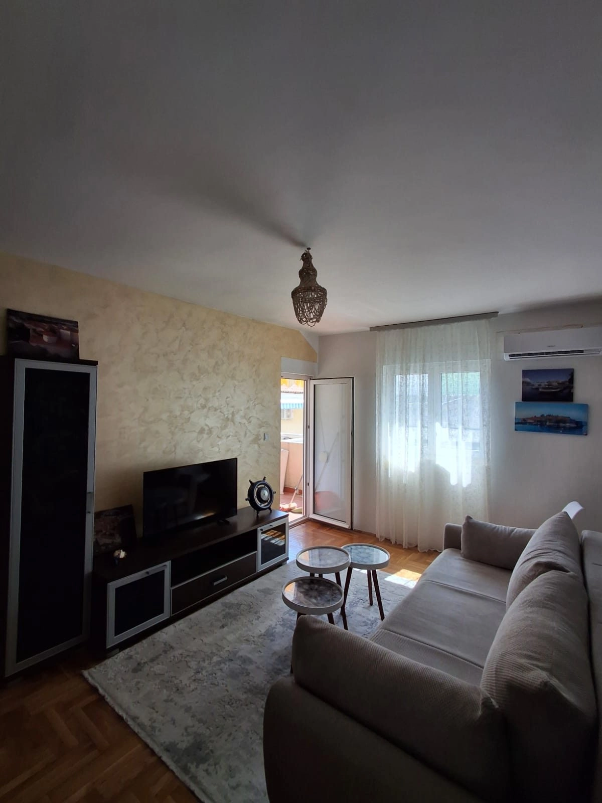 Jednosoban-stan-u-Velji-Vinogradima-Budva-1 Jednosoban stan 42 m² – Velji Vinogradi, Budva — fotografija 2