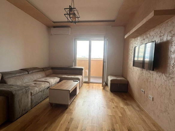 Izdavanje: Jednosoban stan 48 m² – Tuški put, Podgorica