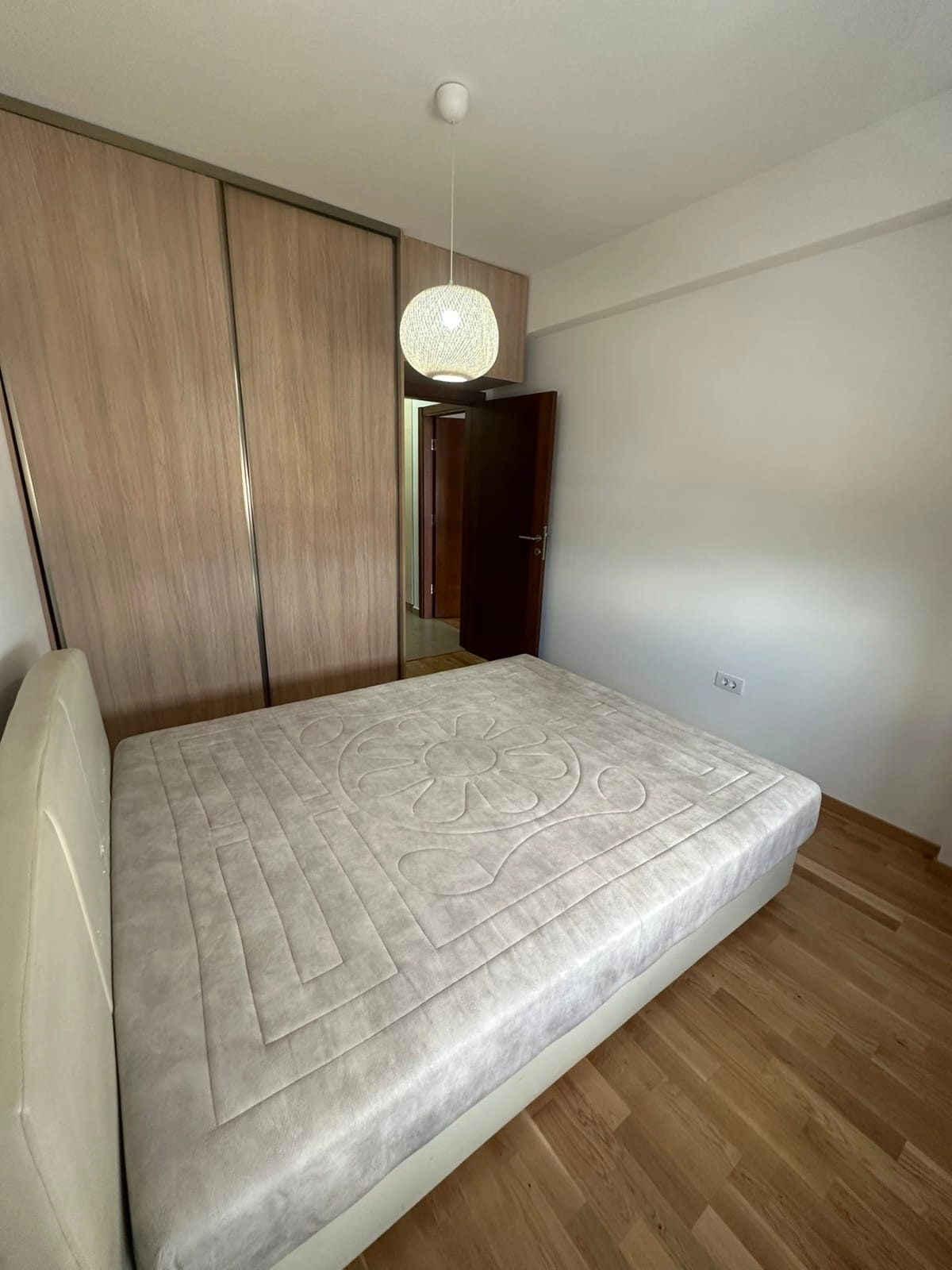 Jednosoban-stan-Tuski-put-Podgorica-4 Izdavanje: Jednosoban stan 48 m² – Tuški put, Podgorica — fotografija 5