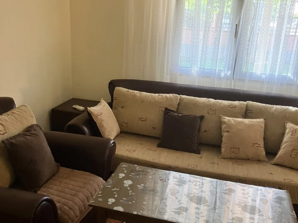Izdavanje: Kuća 44 m² – Zabjelo, Podgorica — fotografija 8