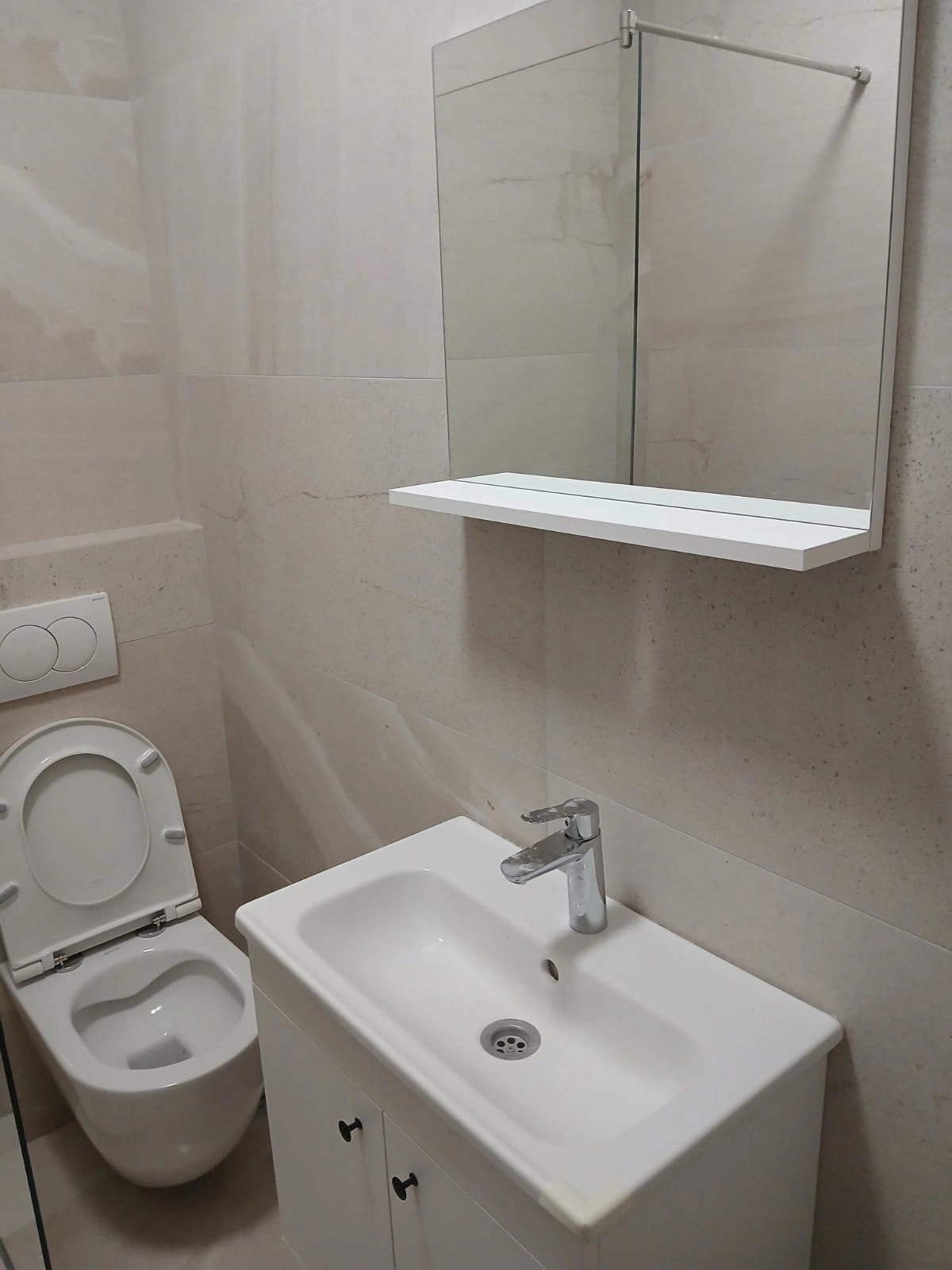 Poslovni-prostor-57-m²-u-Centru-Podgorica-2 Izdavanje: Poslovni prostor 57 m² – Centar, Podgorica — fotografija 3