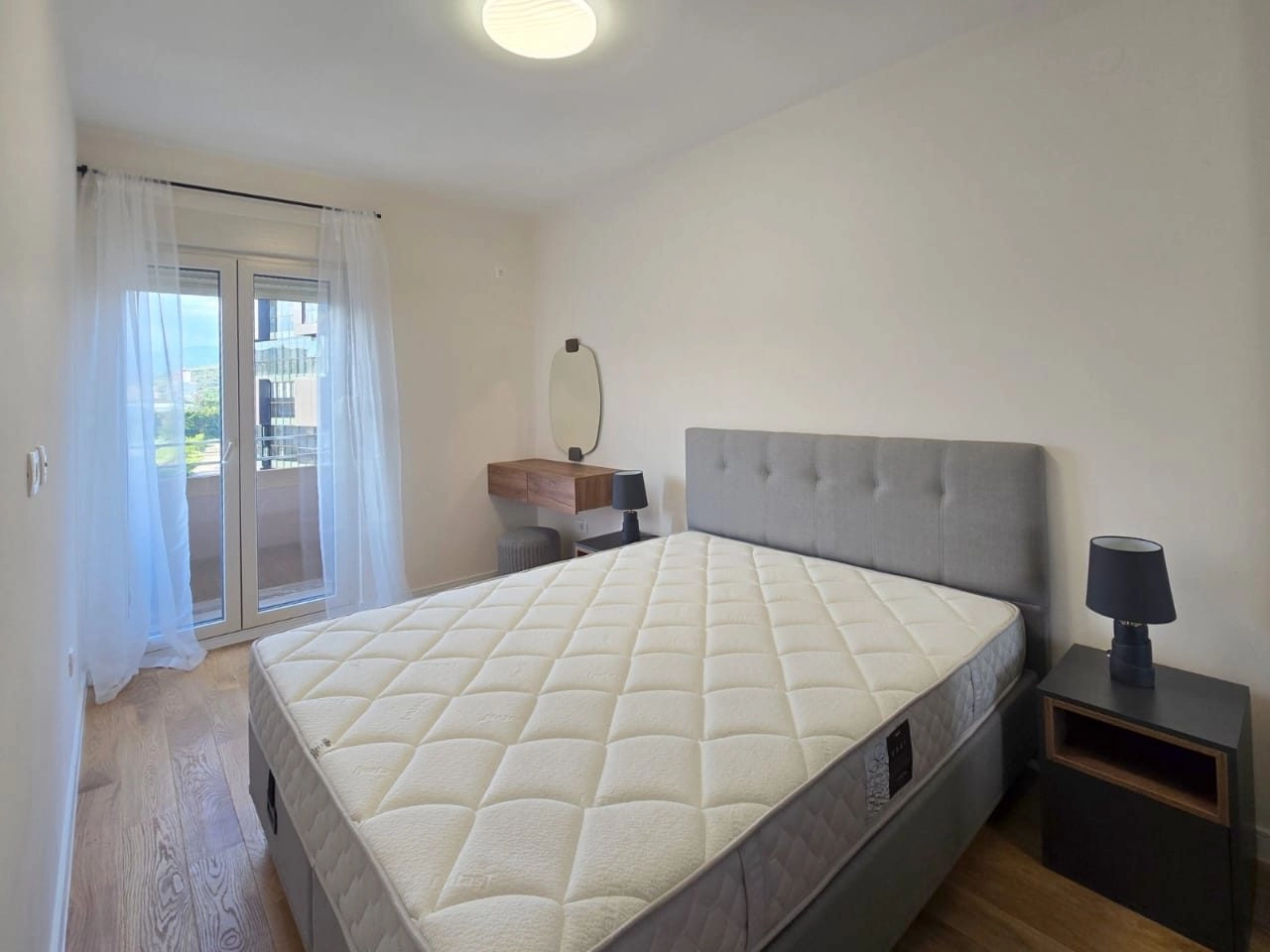 Jednosoban-namjesten-stan-Central-Point-Podgorica-10 Namješten jednosoban stan u naselju Central Point, Podgorica — fotografija 11