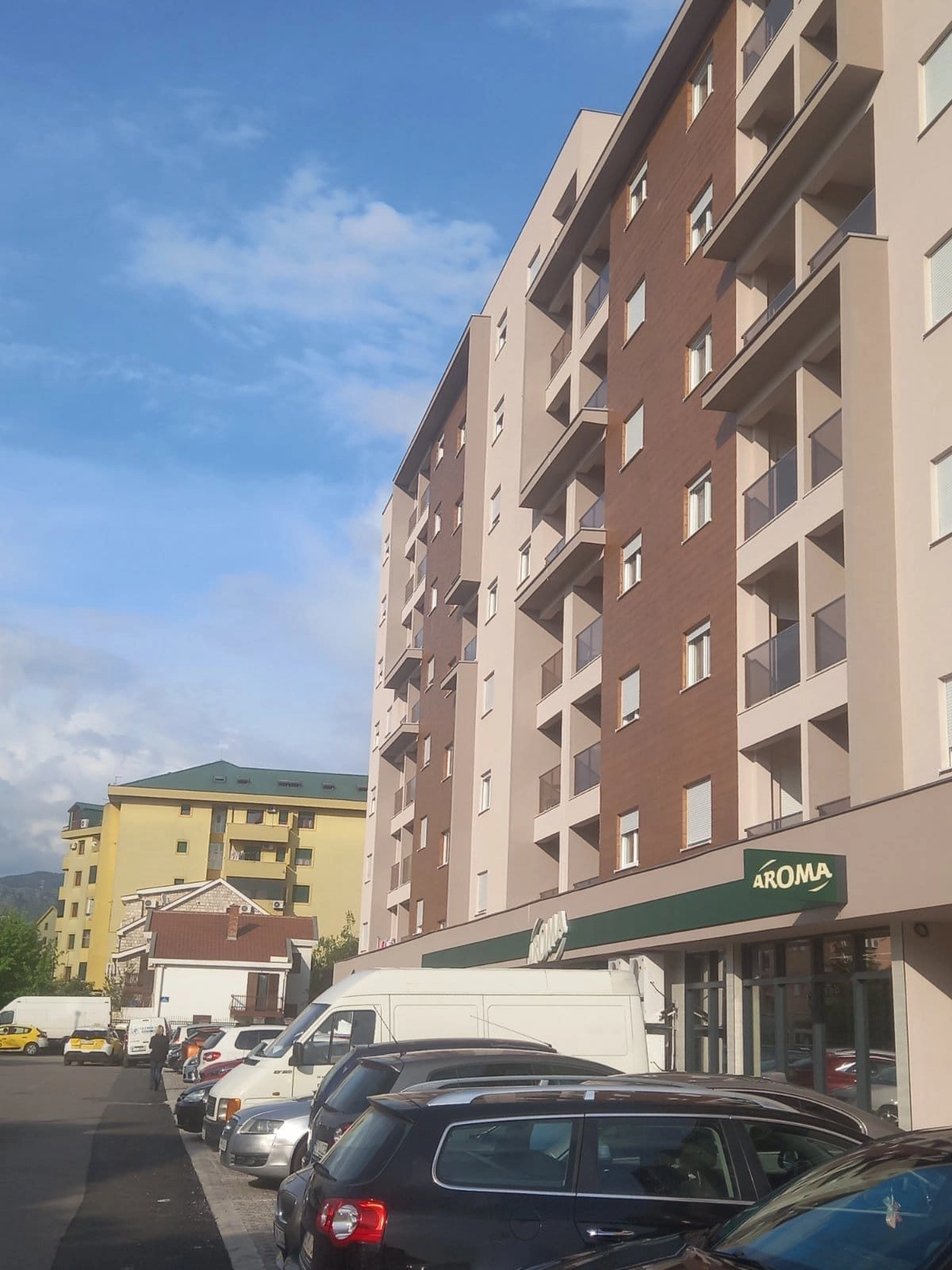 Jednosoban-stan-Stari-aerodrom-Podgorica-1 Namješten jednosoban stan, Stari aerodrom, Podgorica — fotografija 2