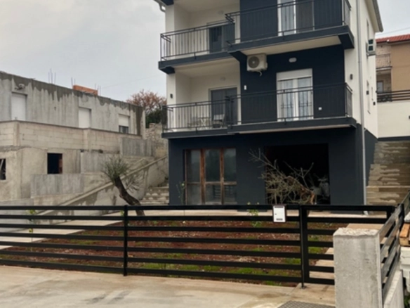 Kuća – Kavač, Kotor — fotografija 3