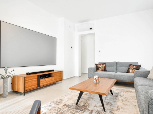 Trosoban stan 65 m² – Tivat — fotografija 12