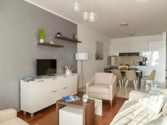 Trosoban stan 107 m² – Bečići, Budva — fotografija 9