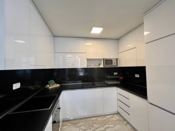 Trosoban stan 150 m² – Rafailovići, Budva — fotografija 5
