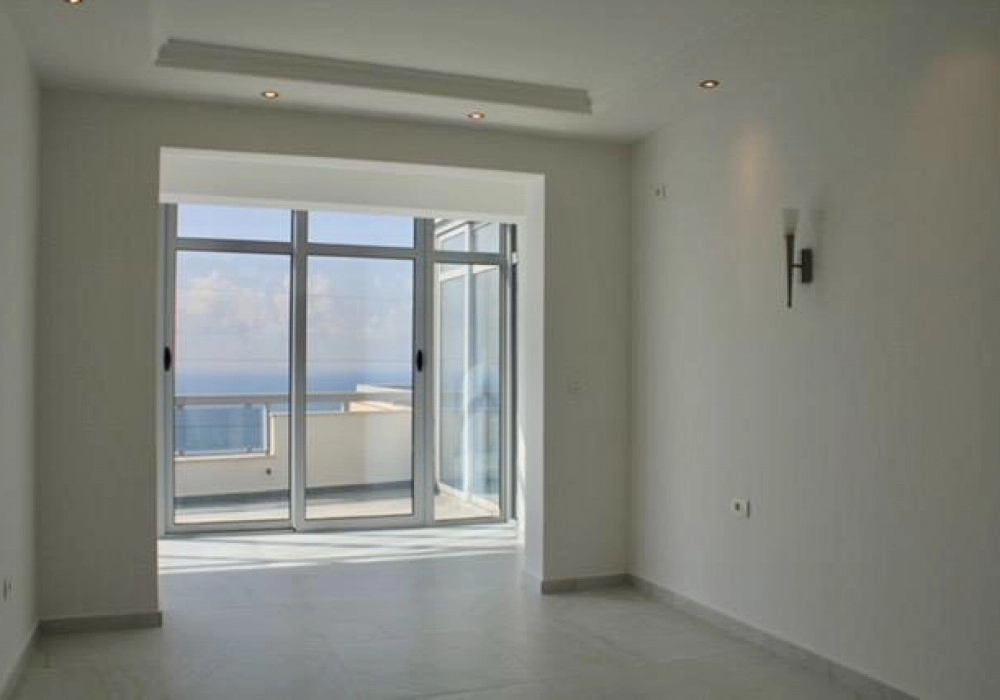 Cetvorosoban-penthaus-u-Dobroj-Vodi-Bar-10 Četvorosoban stan 240 m² – Dobra Voda, Bar — fotografija 11