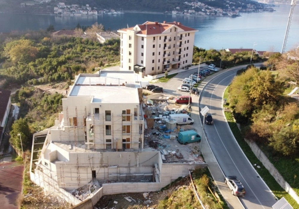 Trosoban-stan-u-novogradnji-u-Dobroti-Kotor Trosoban stan 255 m² – Dobrota, Kotor