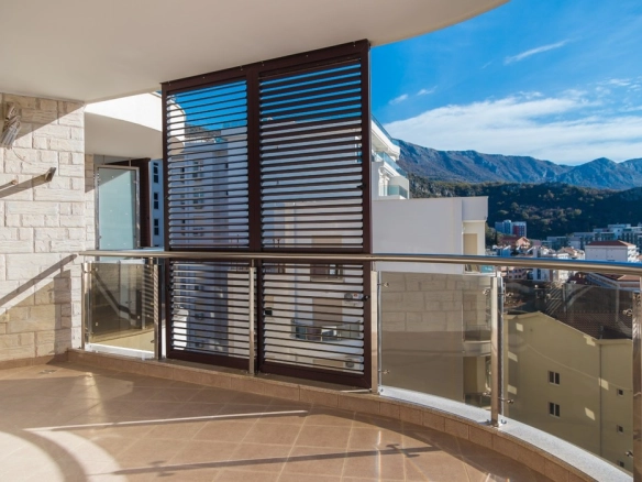 Dvosoban stan 117 m² – Bečići, Budva — fotografija 3