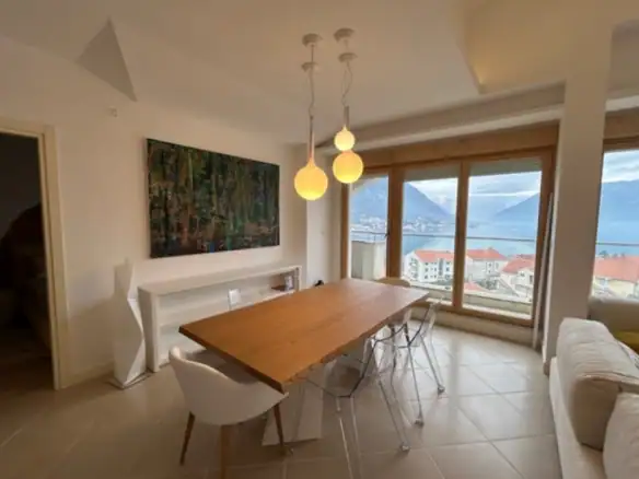 Dvosoban stan 108 m² – Dobrota, Kotor — fotografija 5