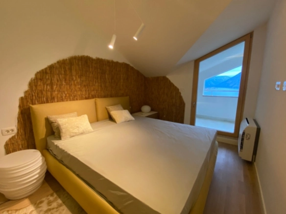 Dvosoban stan 108 m² – Dobrota, Kotor — fotografija 7