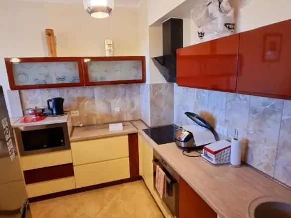 Dvosoban stan 96 m² – Boreti, Budva — fotografija 12