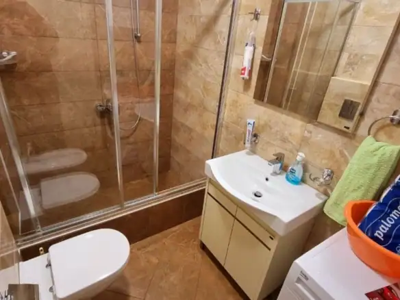 Dvosoban stan 96 m² – Boreti, Budva — fotografija 14