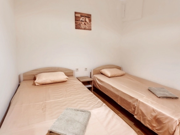 Dvosoban stan 84 m² – Vidikovac, Budva — fotografija 9